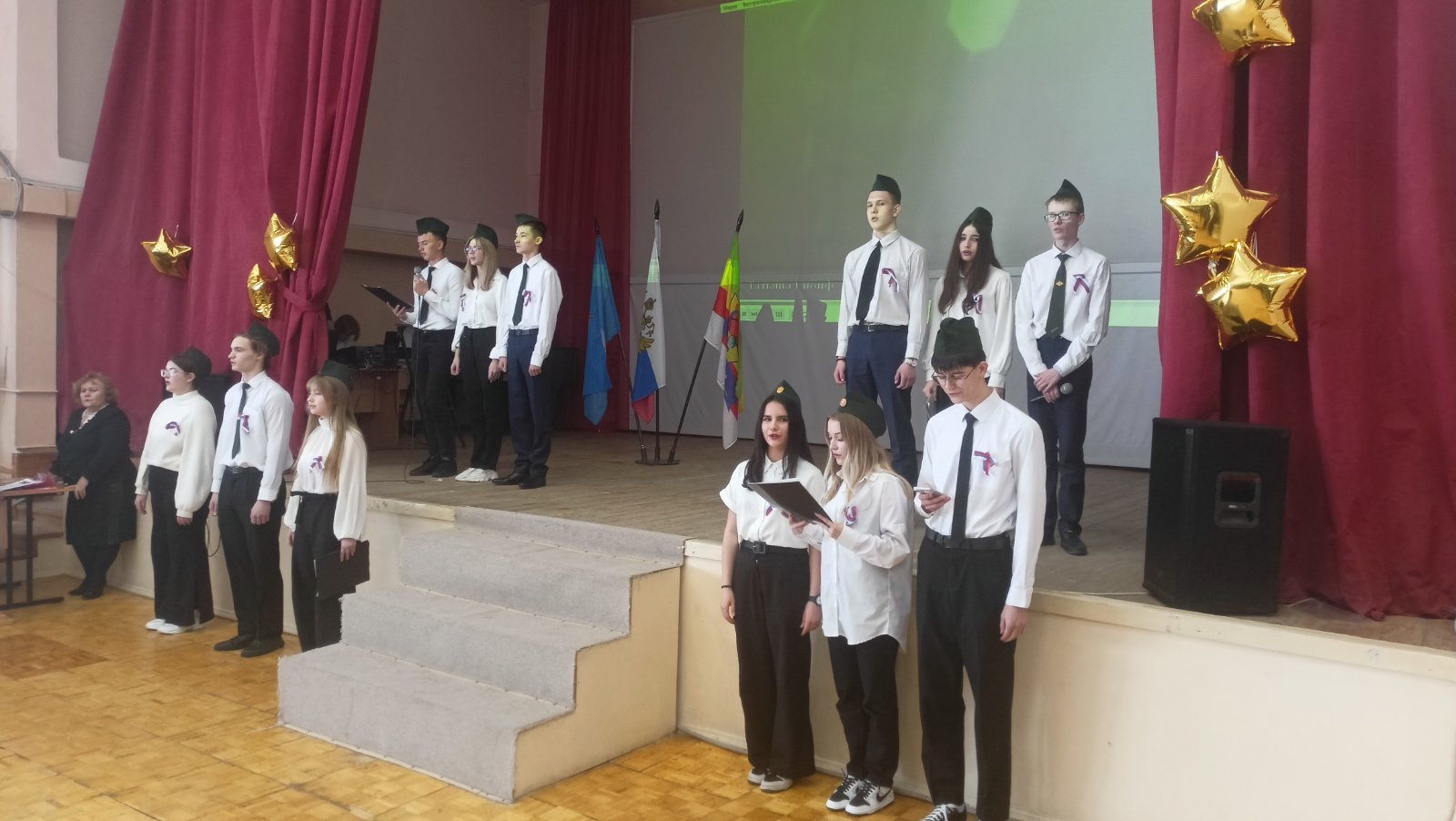 Закрытие месячника военно-патриотической работы.